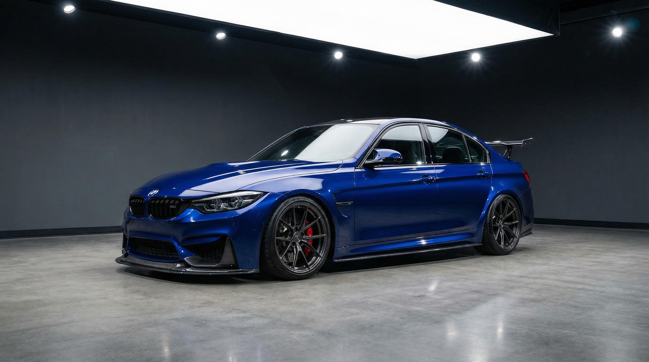 麻豆传媒深海蓝轿车改装视频