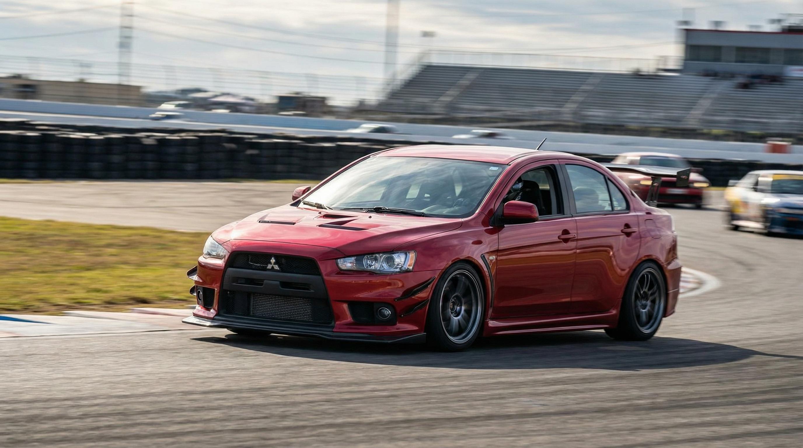 麻豆传媒烈焰红赛道轿车涡轮改装视频